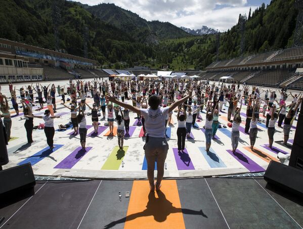 Be Fit: International Yoga Day Around the World - Sputnik International