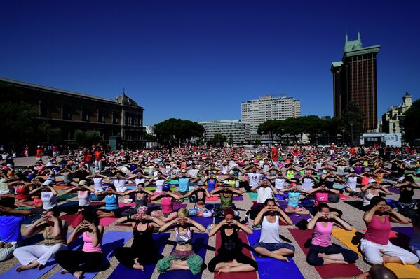 Be Fit: International Yoga Day Around the World - Sputnik International