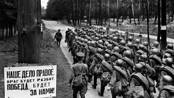 Recruits leave for front during mobilization - Sputnik International