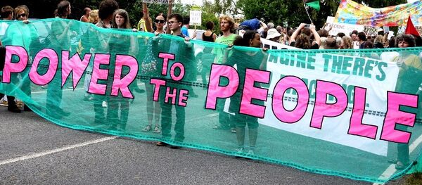 Anti-fracking campaigners at Cuadrilla Anti-fracking campaigners at Cuadrilla - Sputnik International