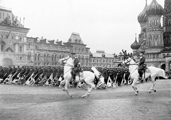 Victory is Ours! Moscow Victory Day Parade of 1945 - Sputnik International