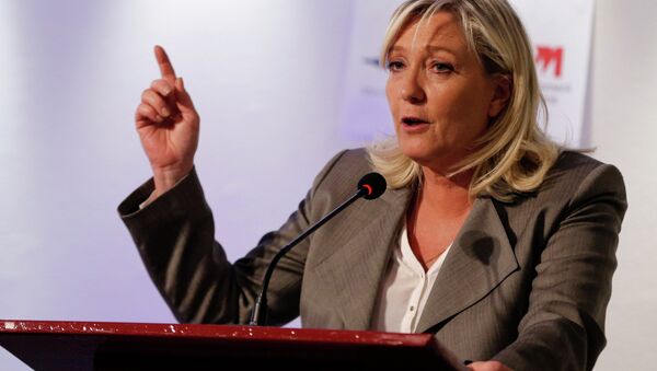 French far-right leader Marine Le Pen delivers a speech on June 23, 2015 - Sputnik International