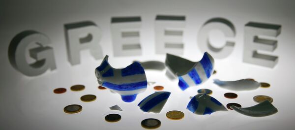 A broken piggybank A broken piggybank - Sputnik International