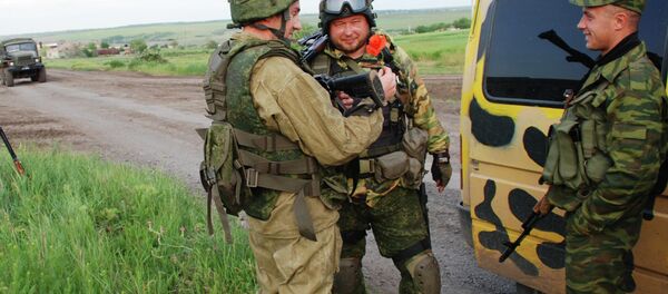 A battalion reconnaissance unit of the Donestsk People's Republic's armed forces photographed near the village of Shirokino A battalion reconnaissance unit of the Donestsk People's Republic's armed forces photographed near the village of Shirokino - Sputnik International
