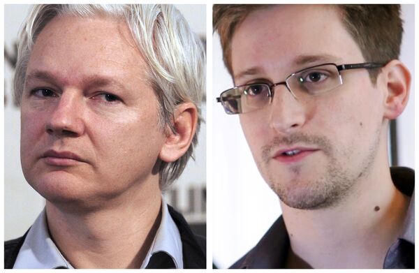 A combination made on July 3, 2013 shows a file picture of WikiLeaks founder Julian Assange (L) taken on June 7, 2013 in London and a still frame grab recorded on June 6, 2013 in Hong Kong of former US agent of the National Security Agency, Edward Snowden A combination made on July 3, 2013 shows a file picture of WikiLeaks founder Julian Assange (L) taken on June 7, 2013 in London and a still frame grab recorded on June 6, 2013 in Hong Kong of former US agent of the National Security Agency, Edward Snowden - Sputnik International