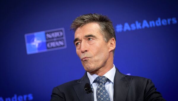 NATO Secretary General Anders Fogh Rasmussen pauses before speaking during a Carnegie Europe think tank event at the Bibliotheque Solvay in Brussels on Monday, Sept. 15, 2014 - Sputnik International