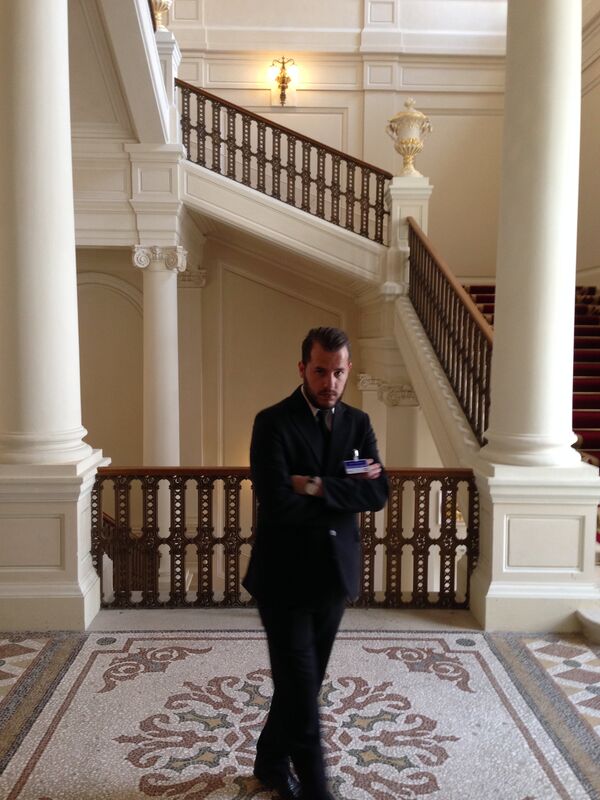 A lonely security guard A lonely security guard - Sputnik International