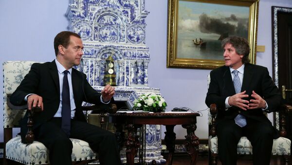 Dmitry Medvedev and Amado Boudou - Sputnik International