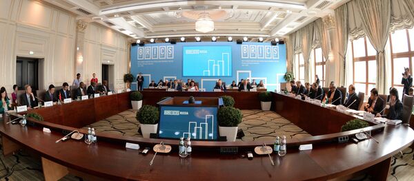 Participants in the BRICS Finance Ministers and Central Bank Governors’ Meeting, Meeting of the Board of Governors of the BRICS New Development Bank - Sputnik International