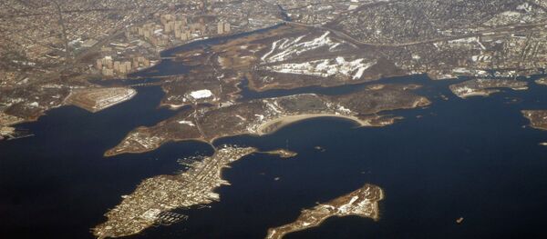 Panorama showing Hart Island (lower right) and City Island (left) Panorama showing Hart Island (lower right) and City Island (left) - Sputnik International