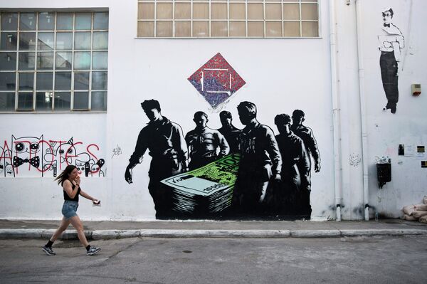 Greece in Crisis? Just Sneer at It! Greece in Crisis? Just Sneer at It! - Sputnik International