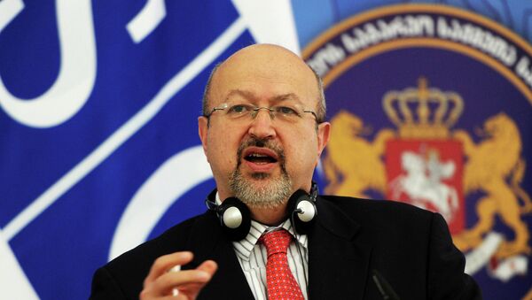Organisation for Security and Cooperation in Europe (OSCE) Secretary General Lamberto Zannier speaks during a news conference in Tbilisi on March 9, 2015 - Sputnik International