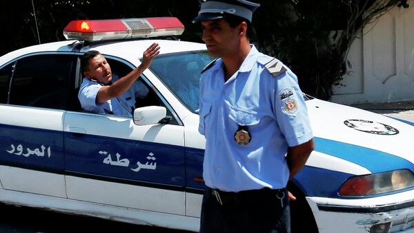 Tunisian police officer - Sputnik International