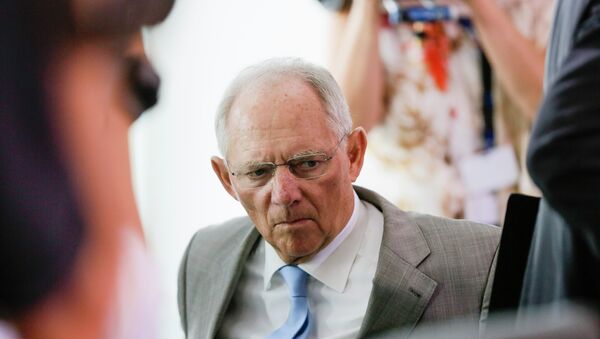 German Finance Minister Wolfgang Schaeuble arrives for the weekly cabinet meeting at the chancellery in Berlin, Wednesday, July 8, 2015 - Sputnik International