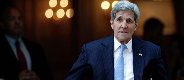 U.S. Secretary of State John Kerry leaves his hotel on the way to Mass at the St. Stephen's Cathedral in Vienna, Austria Sunday, July 12, 2015 U.S. Secretary of State John Kerry leaves his hotel on the way to Mass at the St. Stephen's Cathedral in Vienna, Austria Sunday, July 12, 2015 - Sputnik International