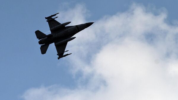 A Turkish fighter jet - Sputnik International