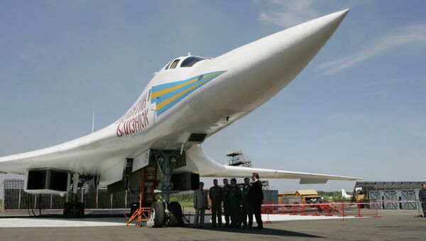 Russian supersonic Tu-160 strategic bomber seen at an airfield near Kazan, about 700 kilometers (450 miles) east of Moscow, file photo - Sputnik International