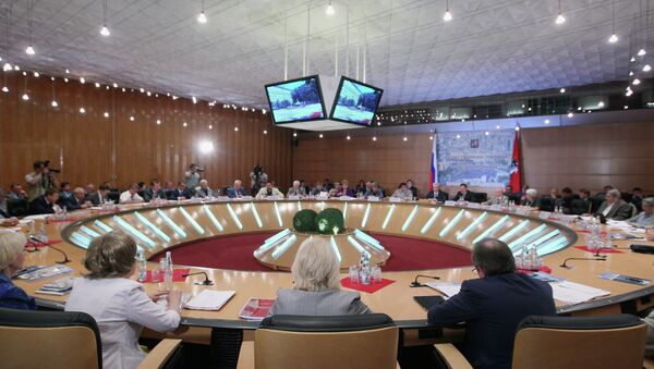 Moscow Public Chamber meeting - Sputnik International