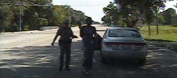 Dashcam Video of Activist Sandra Bland’s Arrest Released - Sputnik International