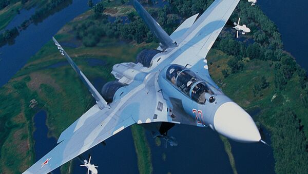 Russia's Su-27, designed as a counterweight to the F-15. - Sputnik International