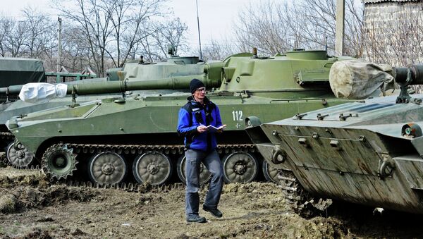 OSCE monitors heavy artillery withdrawal in Donetsk Region - Sputnik International