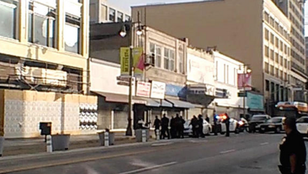 Ten LAPD Cops Taser, Shoot at Homeless Man in Wheelchair (VIDEO) - Sputnik International