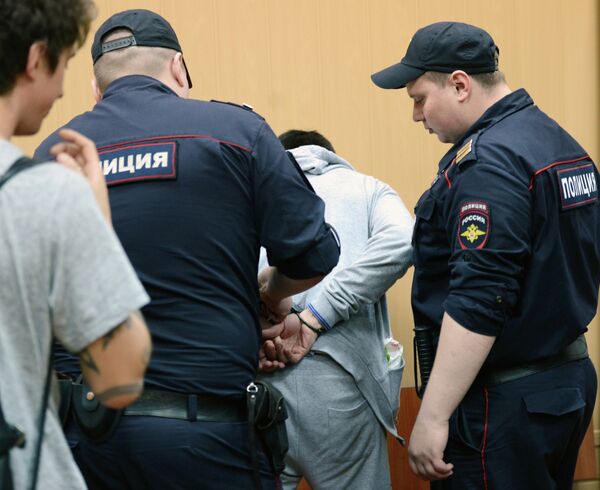 Two Teenagers Detained in Saratov, Russia for Preparing Mass Murder at Educational Facility - FSB Two Teenagers Detained in Saratov, Russia for Preparing Mass Murder at Educational Facility - FSB - Sputnik International