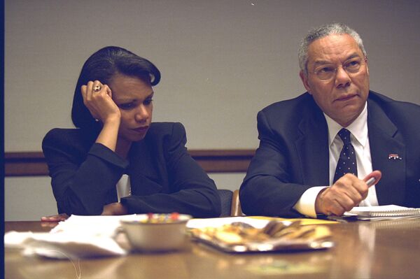 Secretary of State Colin Powell and National Security Advisor Condoleezza Rice in the President's Emergency Operations Center - Sputnik International