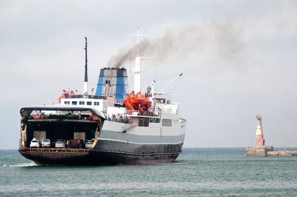 The freight ferry service from Kholmsk (Sakhalin) - Vanino (Khabarovsk Territory), seen entering the port of Kholmsk. - Sputnik International