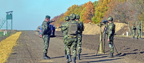 The State Border Service of Ukraine claimed that they have detained a KAMAZ truck with a Russian serviceman and ammunition at a checkpoint in the Donetsk region The State Border Service of Ukraine claimed that they have detained a KAMAZ truck with a Russian serviceman and ammunition at a checkpoint in the Donetsk region - Sputnik International