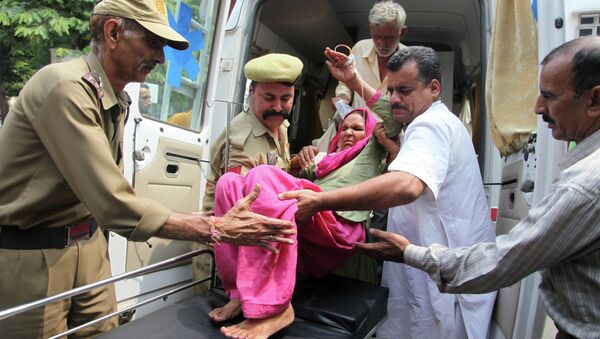 An Indian civilian woman injured on the India Pakistan border. - Sputnik International