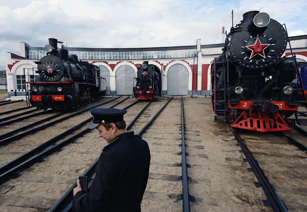Choo Choo! Moscow Showcases Steam Trains - Sputnik International