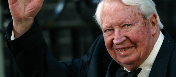 Former British Prime Minister Edward Heath waves as he arrives at number 10 Downing Street in London in this file photo dated April 29, 2002 Former British Prime Minister Edward Heath waves as he arrives at number 10 Downing Street in London in this file photo dated April 29, 2002 - Sputnik International