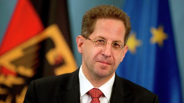 President of Germany's intelligence agency (German Verfassungsschutz), Hans-Georg Maassen, poses during a ceremony where he received the letter of appointment in Berlin, Germany, Wednesday, Aug. 1, 2012. - Sputnik International