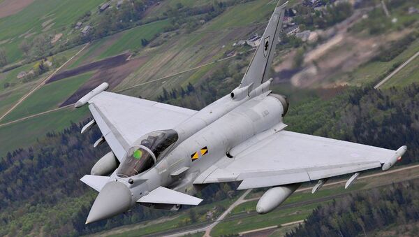 Four Royal Air Force Typhoon FGR4 aircraft - Sputnik International