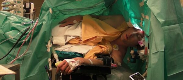 Slovenian opera singer Ambrož Bajec-Lapajne sang Franz Schubert while undergoing an awake craniotomy to remove a brain tumor. Slovenian opera singer Ambrož Bajec-Lapajne sang Franz Schubert while undergoing an awake craniotomy to remove a brain tumor. - Sputnik International