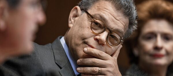 Minnesota Senator Al Franken - Sputnik International