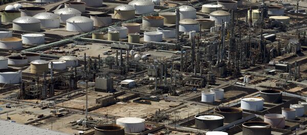 The Phillips 66 oil refinery is viewed from the air in Carson, California August 5, 2015 The Phillips 66 oil refinery is viewed from the air in Carson, California August 5, 2015 - Sputnik International
