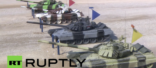Russia: Tank Biathlon 2015 semi-finals held outside Moscow - Sputnik International