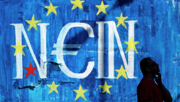 A man walks past a graffiti made by street artist N_Grams showing the EU flag and the German word for 'no', but with the letter 'e' in the shape of the Euro symbol, in Athens - Sputnik International