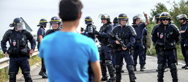 Calais migrant crisis Calais migrant crisis - Sputnik International