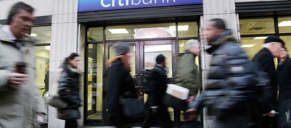 People walk past a branch office of Citibank, Thursday, Jan. 15, 2015, in New York People walk past a branch office of Citibank, Thursday, Jan. 15, 2015, in New York - Sputnik International