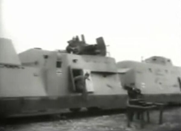 Use of an armored train and an armored car to fight against gangs in the middle of the front, 1943 Use of an armored train and an armored car to fight against gangs in the middle of the front, 1943 - Sputnik International