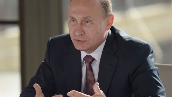 Russian President Vladimir Putin holds a meeting with representatives of national public associations of Crimea on August 17, 2015.. File photo - Sputnik International