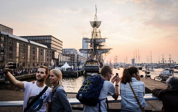 Avast Me Hearties! SAIL Amsterdam 2015 Tall Ships Festival - Sputnik International