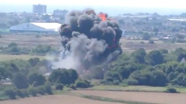 Moment of the plane crash at the Shoreham Airshow in West Sussex, England - Sputnik International