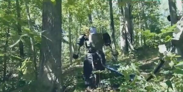 Boston Dynamics' Atlas Robot Tested Outside - Sputnik International