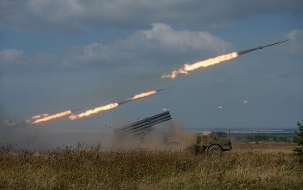 Uragan Multiple-Launch Rocket System fires during an exercise in missile strike and artillery fire control at the Chebarkul firing range of the Central Military District in the Chelyabinsk Region. - Sputnik International
