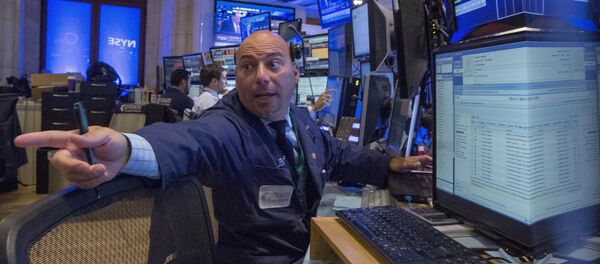 Traders work on the floor of the New York Stock Exchange August 24, 2015 Traders work on the floor of the New York Stock Exchange August 24, 2015 - Sputnik International