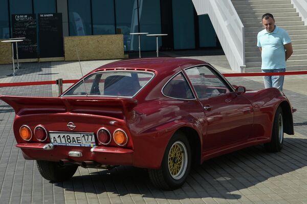 Vintage Viewing: Classic Supercars on Display in Moscow - Sputnik International